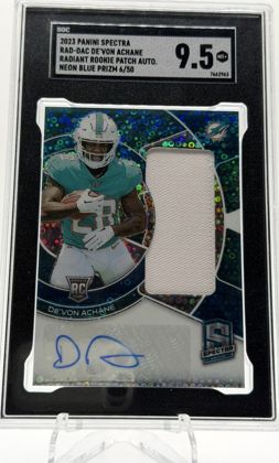 De'Von Achane 2023 Panini Spectra Radiant Rookie Patch Autographs Neon Blue Prizm /50