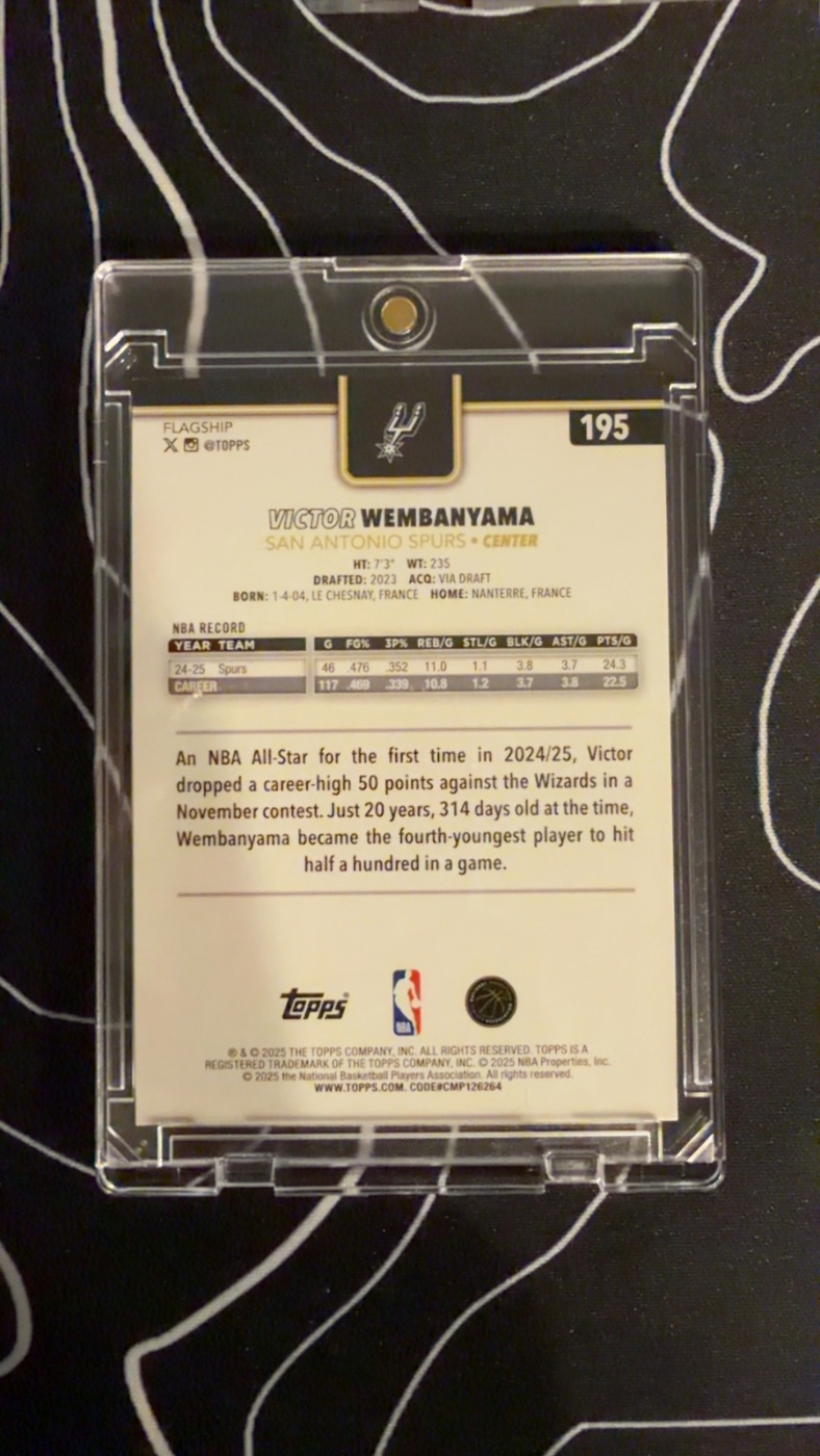 Victor Wembanyama 2025 Topps Flagship back