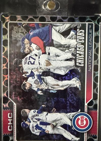 Chicago Cubs 2026 Topps Series One Black Sand Glitter /10